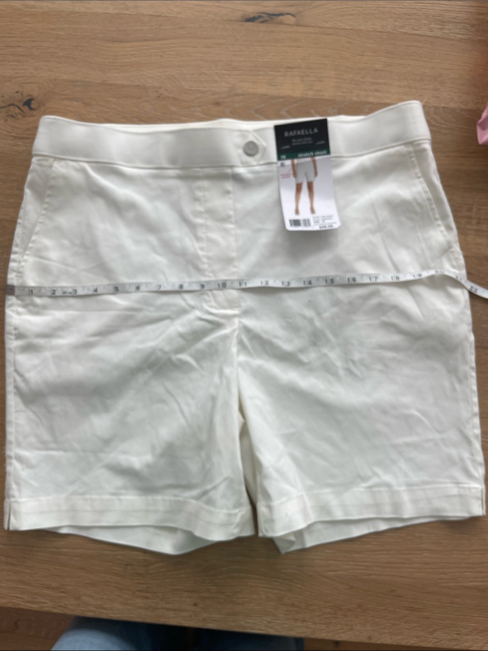 Rafaella Cream Pull-On Bermuda Shorts